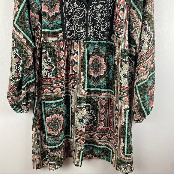 BAILEY Blue Boho Embroidered Semi Sheer Sleeve Tunic Top Large - Picture 4 of 12